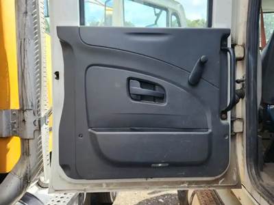 International WorkStar 7500 Interior Part