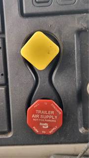 International WorkStar 7500 Interior Part