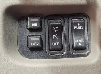 International WorkStar 7600 Interior Part