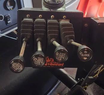 International WorkStar 7600 Interior Part