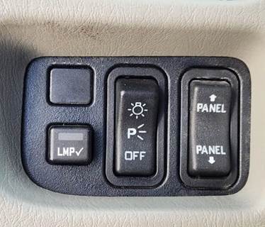 International WorkStar 7600 Interior Part