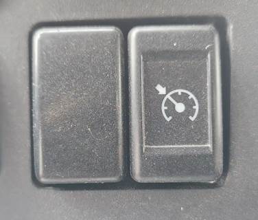 Isuzu FTR Interior Part