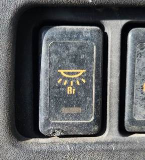 Used 2006 Isuzu FTR Miscellaneous Dash Switches for Cab Lights