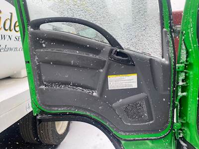 Isuzu NRR Interior Part