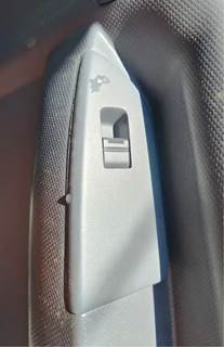 Isuzu NRR Interior Part