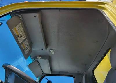 Isuzu NRR Interior Part