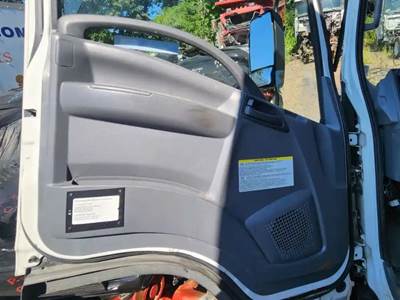 Isuzu NRR Interior Part