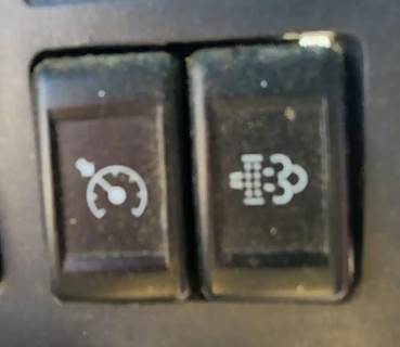 Isuzu NRR Interior Part