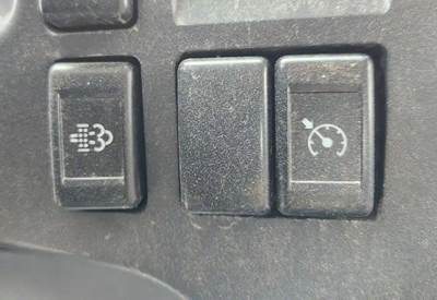 Isuzu NRR Interior Part