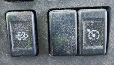 Isuzu NRR Interior Part