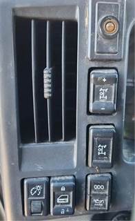 Isuzu NRR Interior Part