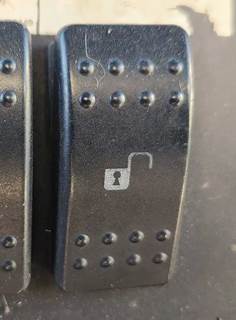 Used 2013 Isuzu Reach Right Dash Door Lock Switches