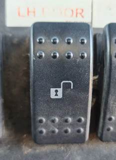 Used 2013 Isuzu Reach Left Dash Door Lock Switches