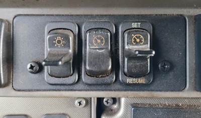 Used 2019 Kenworth T270 Miscellaneous Dash Switches – Panel & Cruise Controls