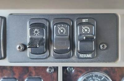 Used 2012 Kenworth T270 Miscellaneous Dash Switches