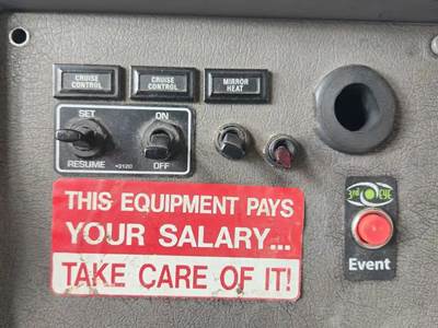 Used 2006 Kenworth T300 Miscellaneous Dash Switches, Cruise Control/Mirror Heat