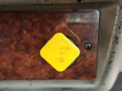 Used 2010 Kenworth T300 Dash Switches, Parking Brake Control