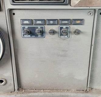 Used 2005 Kenworth T300 Miscellaneous Dash Switches