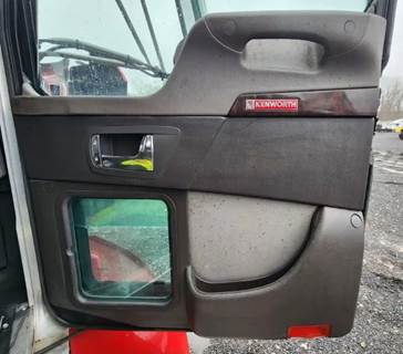 Used 2021 Kenworth T370 Right Interior Door Panel, Grey, Power