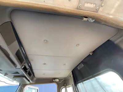 Kenworth T400 Interior Part