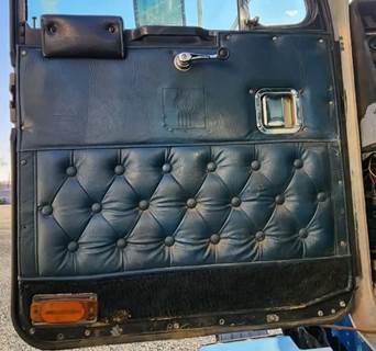 Kenworth T600 Interior Part