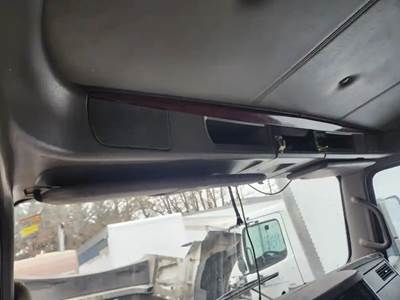 Kenworth T600 Interior Part