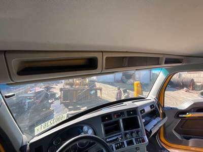 Kenworth T680 Interior Part