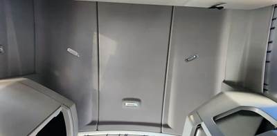 Kenworth T680 Interior Part