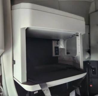 Kenworth T680 Interior Part