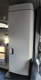 Kenworth T680 Interior Part