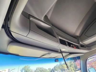 Kenworth T680 Interior Part