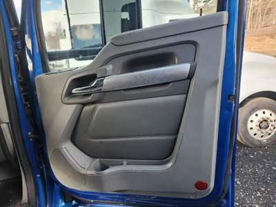 Kenworth T680 Interior Part