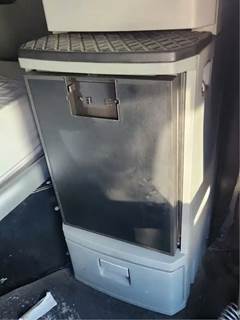 Kenworth T680 Interior Part