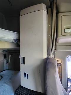 Kenworth T680 Interior Part
