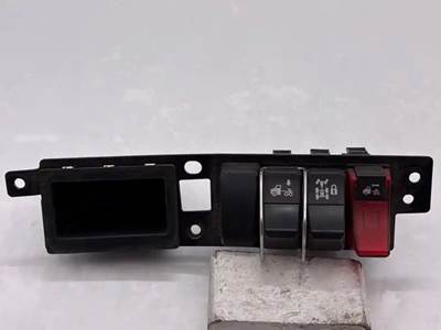 Used 2016 Kenworth T680 Interior Control Switches: Susp Air Dump, Inter-Axle Diff Lock, 5TH Wheel