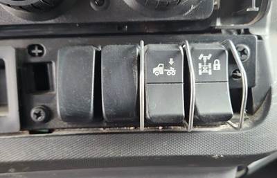 Used 2026 Kenworth T680 Miscellaneous Dash Switches