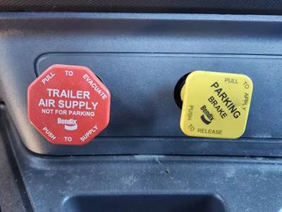 Used 2024 Kenworth T680 Dash Switches, Trailer Air Supply and Parking Brake