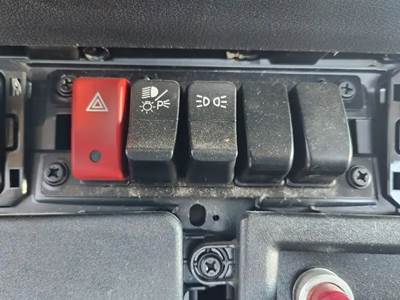 Used 2024 Kenworth T680 Miscellaneous Dash Switches