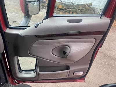 Kenworth T700 Interior Part