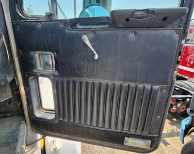 Kenworth T800 Interior Part
