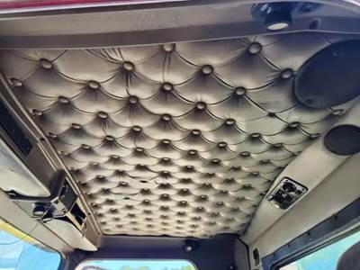 Kenworth T800 Interior Part