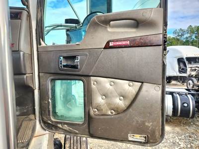 Kenworth T800 Interior Part