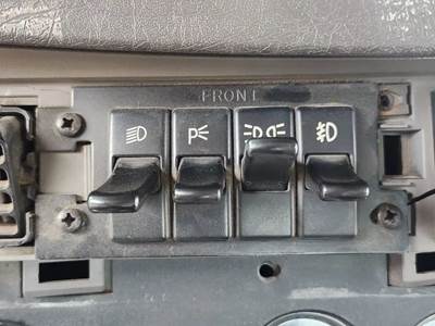 Used 2011 Kenworth T800 Miscellaneous Dash Switches