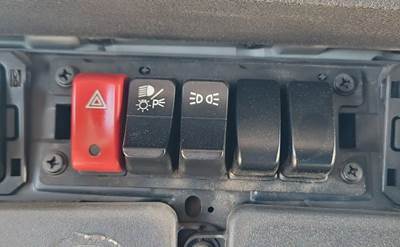 Used 2021 Kenworth T880 Miscellaneous Dash Switches