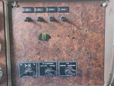 Kenworth W900 Interior Part