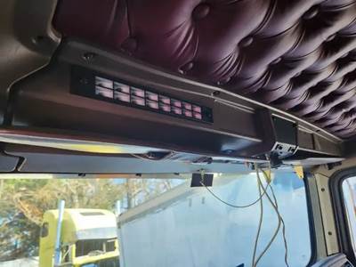 Kenworth W900 Interior Part