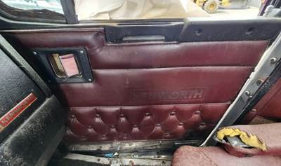 Kenworth W900 Interior Part