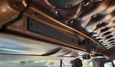 Kenworth W900 Interior Part