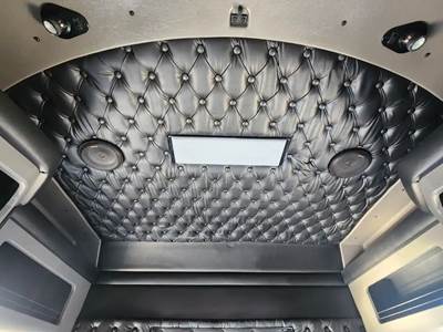 Used 2020 Kenworth W900 Sleeper Headliner, Black Leather