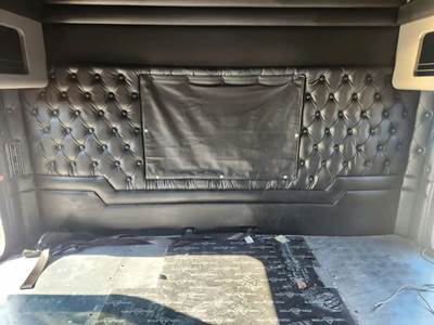 Used 2020 Kenworth W900 Sleeper Head Liner, Black Leather